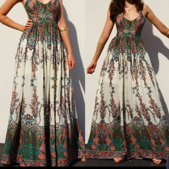 Paisley print maxi dress. DR6 - Picture 2 of 2